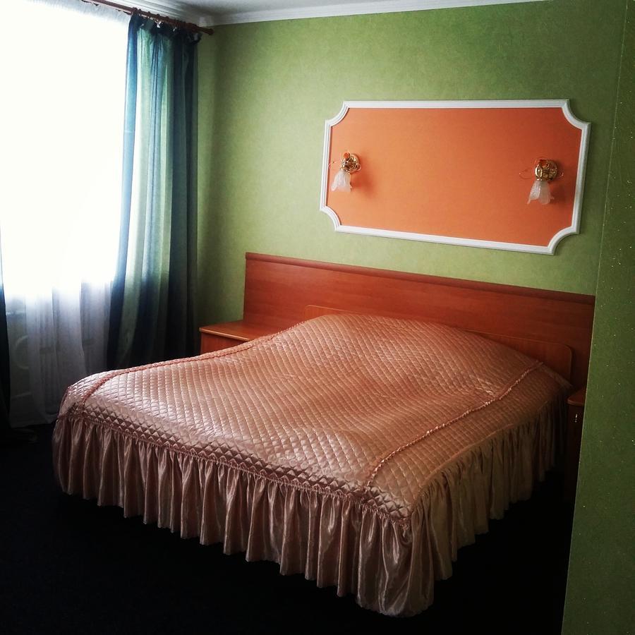 Hotel Druzhba Oleksandriia Exteriör bild